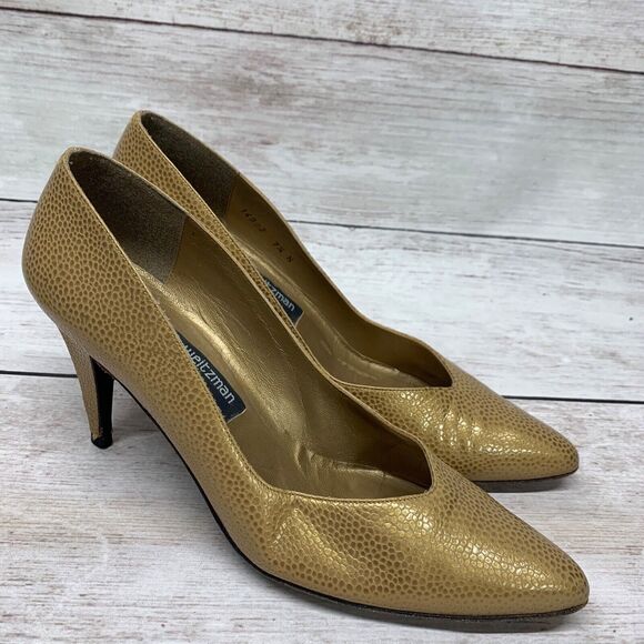 Stuart Weitzman for Mr. Seymour Gold Vintage High Heels Size 7.5 N - Picture 1 of 10